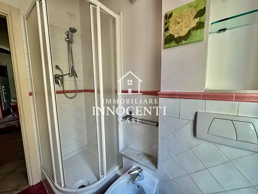 Immagine 10 di Appartamento in affitto  a Massa