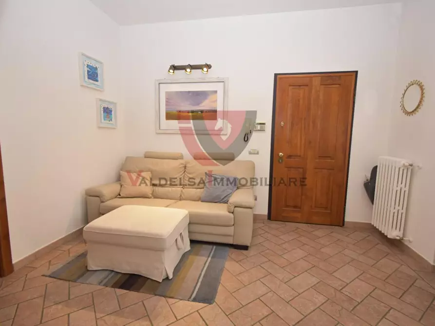 Immagine 5 di Appartamento in vendita  a Poggibonsi