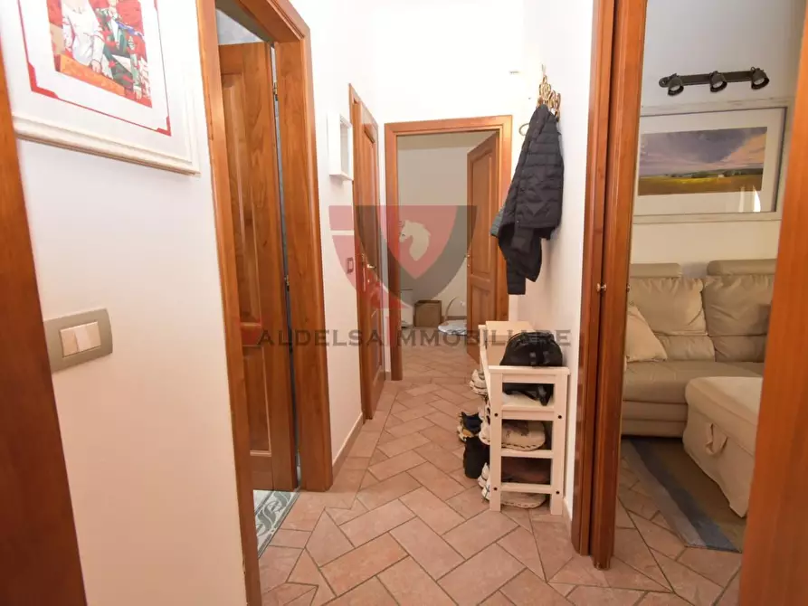 Immagine 30 di Appartamento in vendita  a Poggibonsi