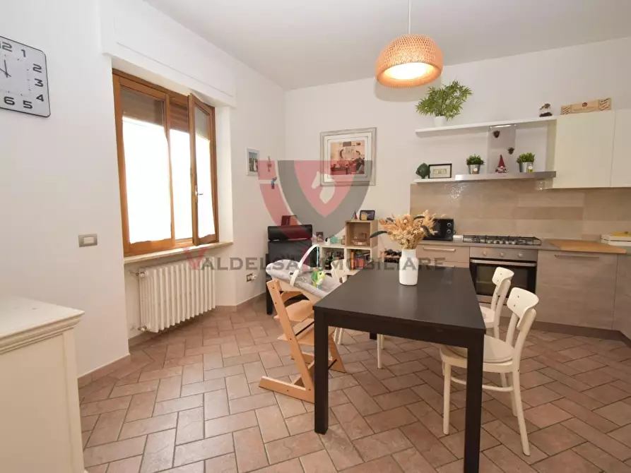 Immagine 13 di Appartamento in vendita  a Poggibonsi