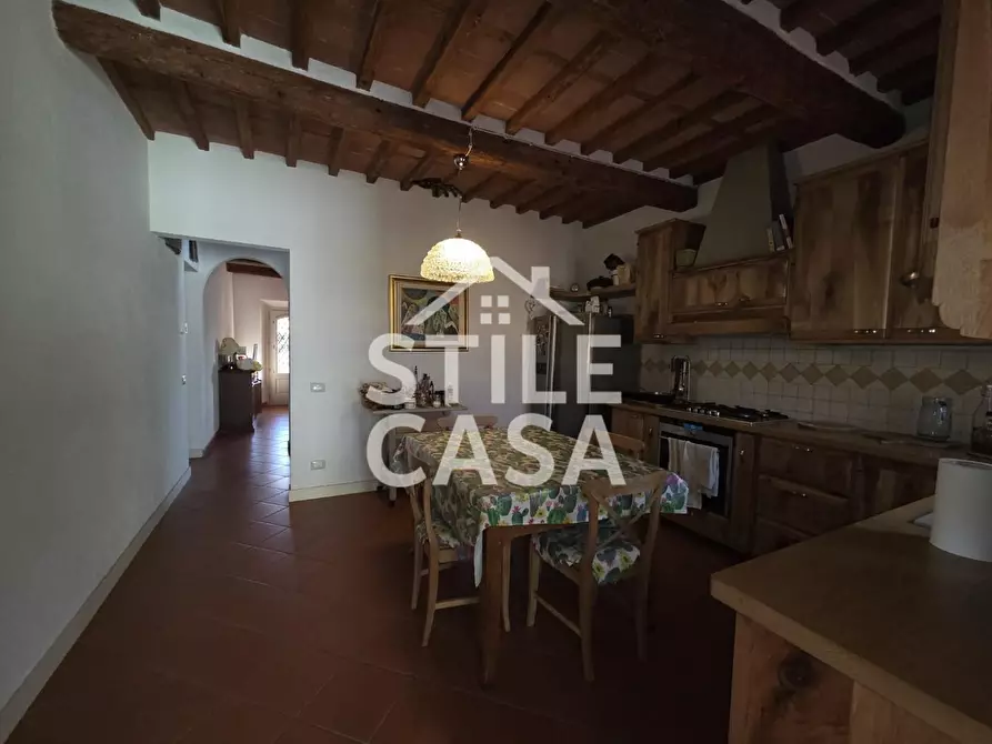 Immagine 2 di Villa in vendita  a Porcari