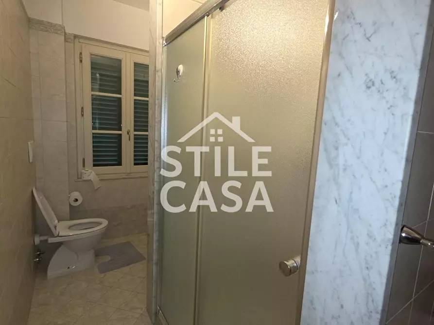 Immagine 46 di Villa in vendita  a Porcari