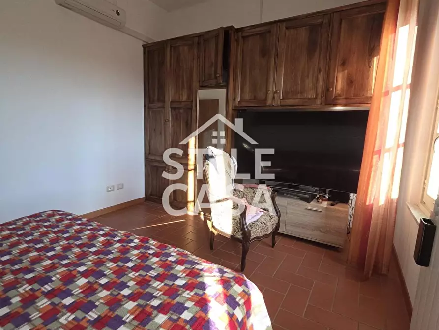 Immagine 54 di Villa in vendita  a Porcari