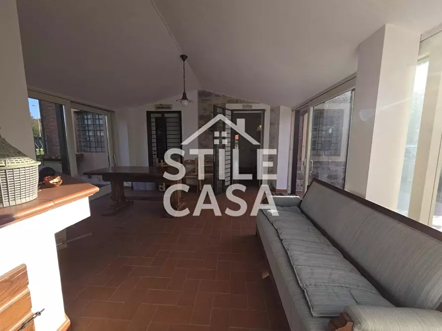 Immagine 28 di Villa in vendita  a Porcari