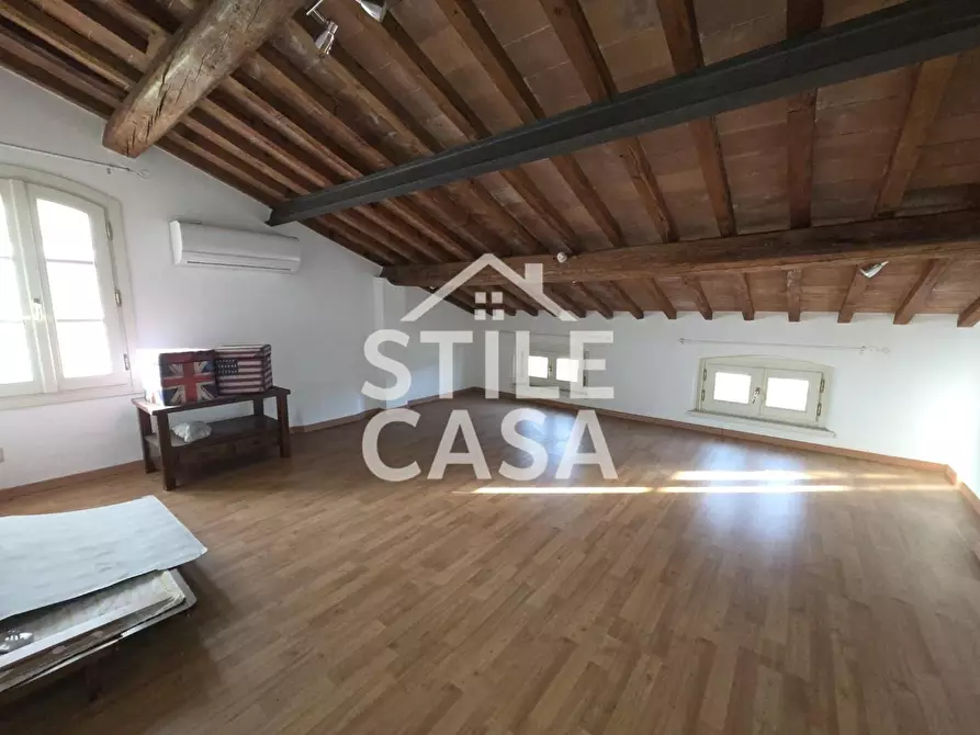 Immagine 8 di Villa in vendita  a Porcari