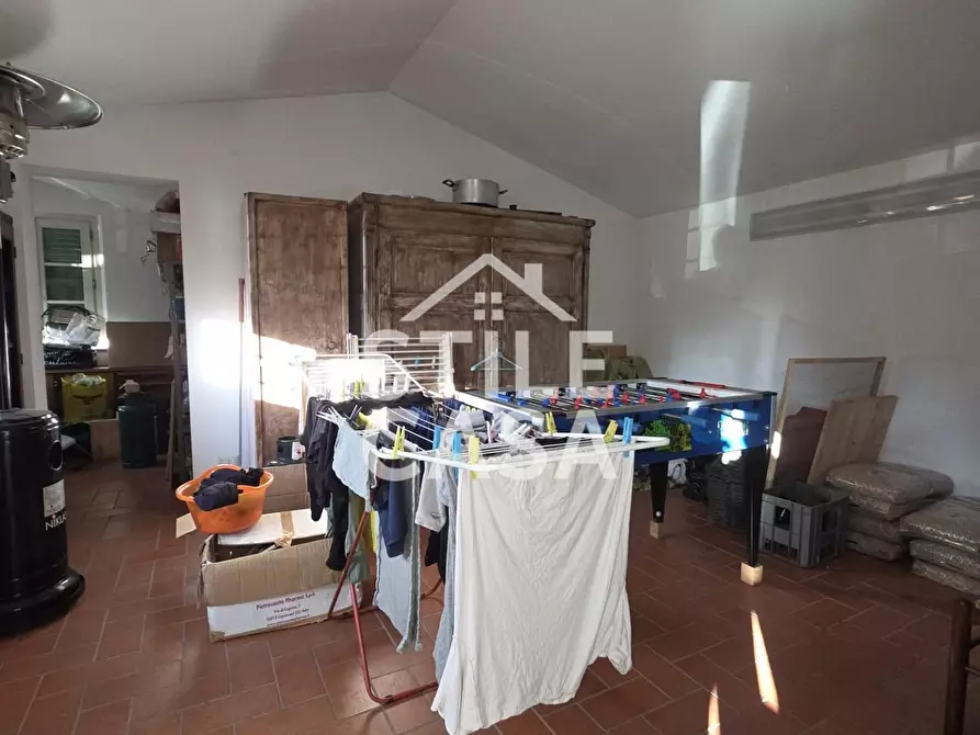 Immagine 57 di Villa in vendita  a Porcari