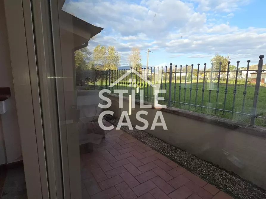 Immagine 12 di Villa in vendita  a Porcari