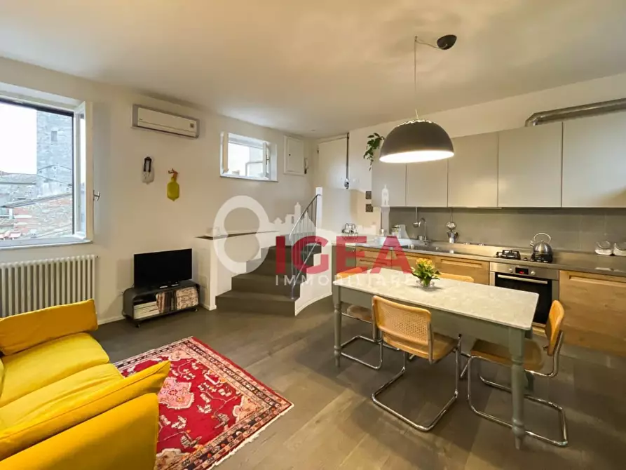 Immagine 7 di Appartamento in vendita  a San Gimignano