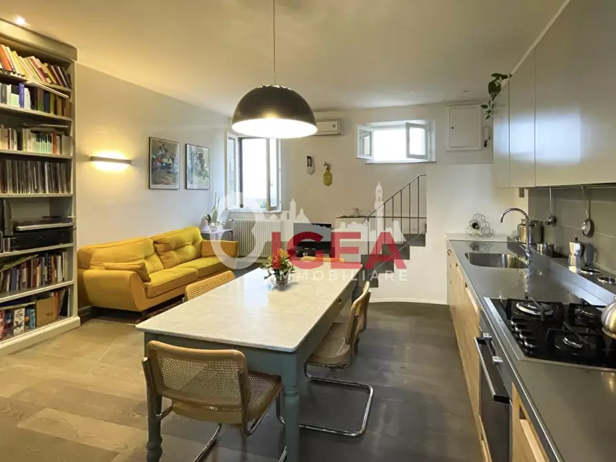 Immagine 5 di Appartamento in vendita  a San Gimignano