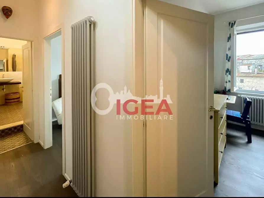 Immagine 16 di Appartamento in vendita  a San Gimignano