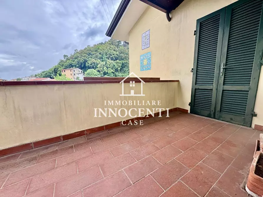 Immagine 31 di Casa bifamiliare in vendita  a Montignoso