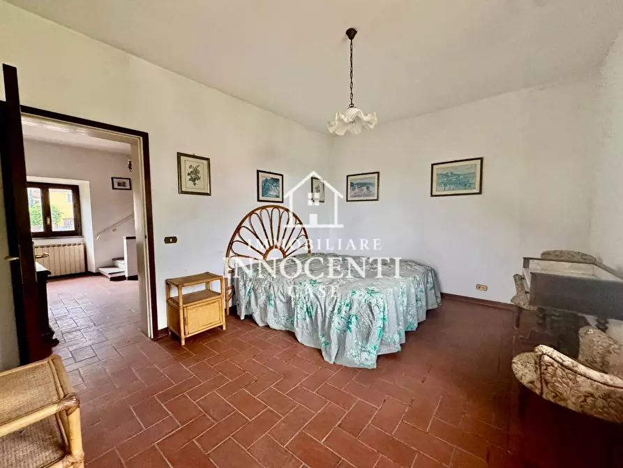 Immagine 33 di Casa bifamiliare in vendita  a Montignoso