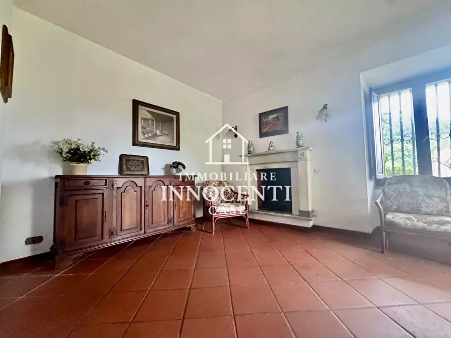 Immagine 5 di Casa bifamiliare in vendita  a Montignoso