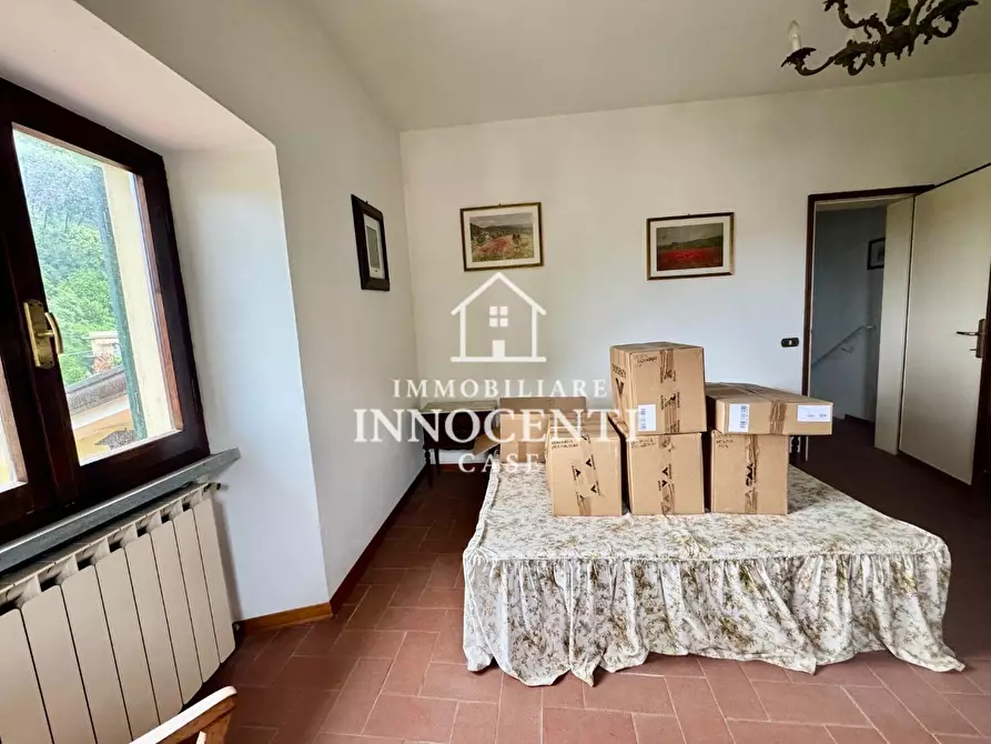 Immagine 18 di Casa bifamiliare in vendita  a Montignoso
