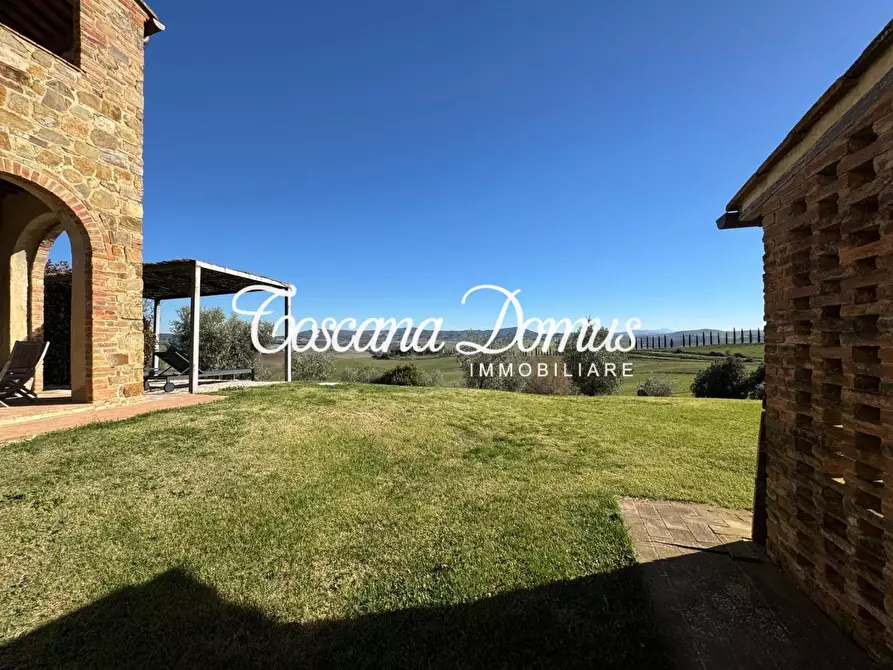 Immagine 69 di Casa colonica in vendita  a Asciano