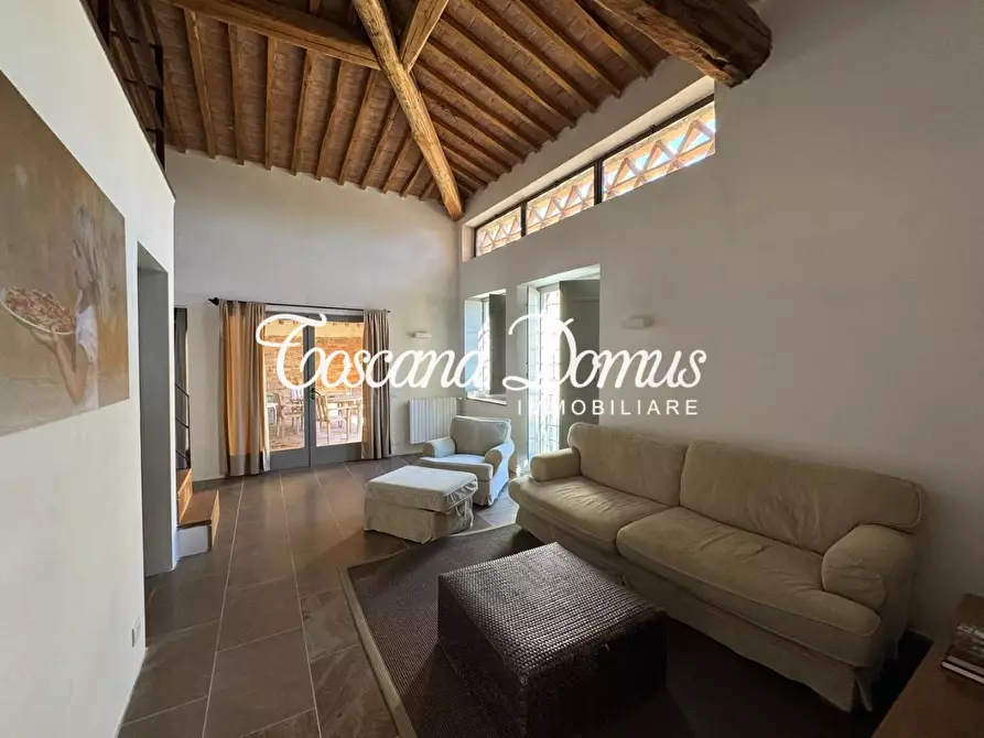 Immagine 54 di Casa colonica in vendita  a Asciano