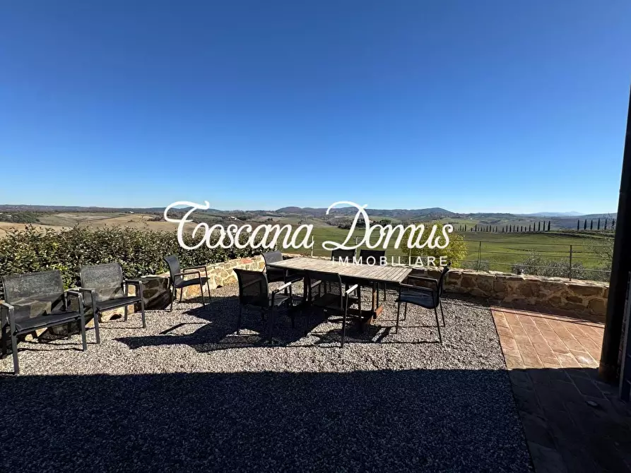 Immagine 41 di Casa colonica in vendita  a Asciano