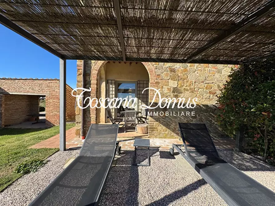 Immagine 78 di Casa colonica in vendita  a Asciano