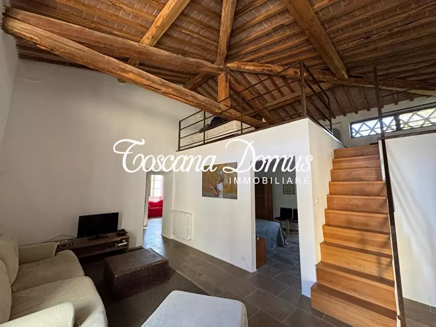 Immagine 52 di Casa colonica in vendita  a Asciano