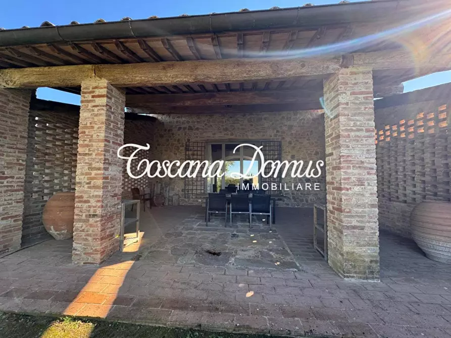 Immagine 16 di Casa colonica in vendita  a Asciano