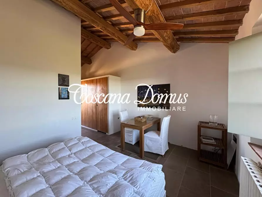 Immagine 91 di Casa colonica in vendita  a Asciano