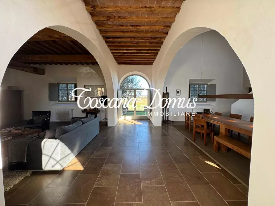 Immagine 9 di Casa colonica in vendita  a Asciano