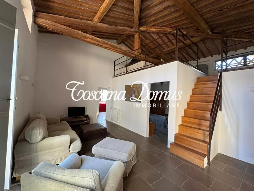 Immagine 50 di Casa colonica in vendita  a Asciano