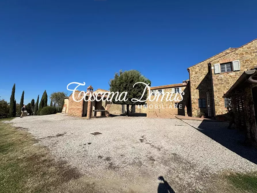 Immagine 20 di Casa colonica in vendita  a Asciano