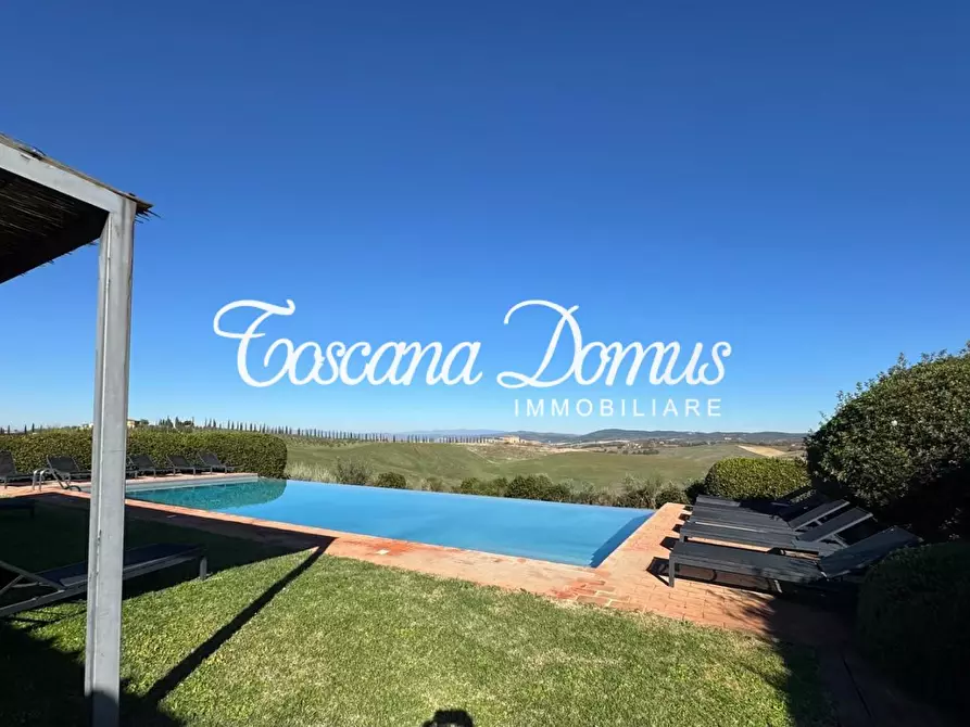 Immagine 21 di Casa colonica in vendita  a Asciano