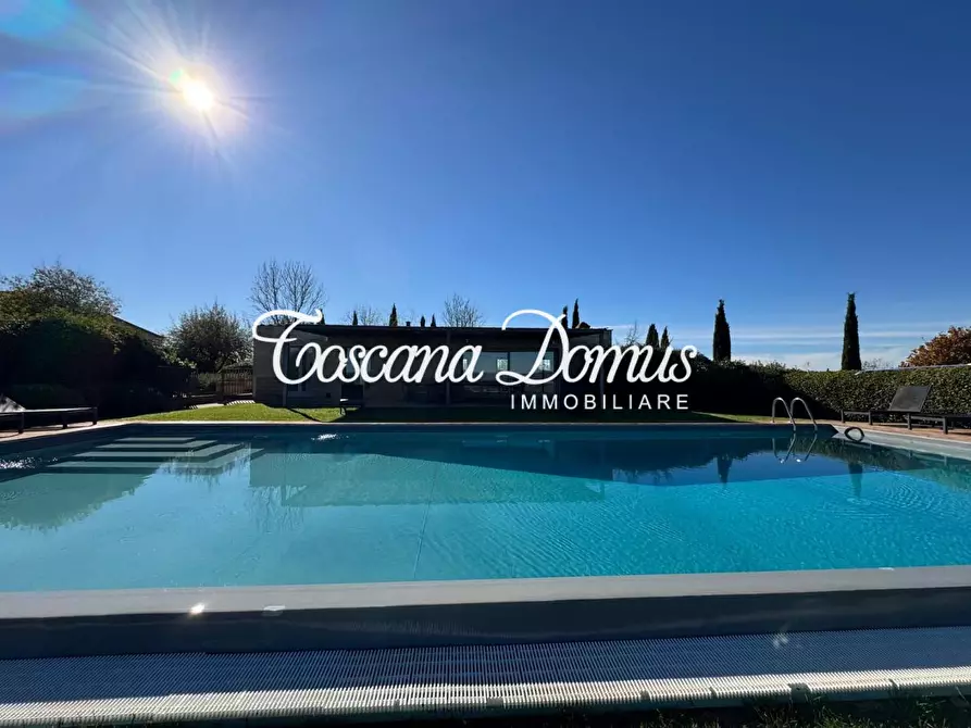 Immagine 28 di Casa colonica in vendita  a Asciano