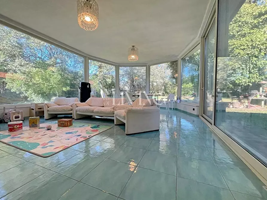 Immagine 30 di Villa in vendita  a Lucca