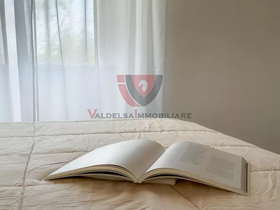 Immagine 12 di Appartamento in vendita  a Colle Di Val D'elsa