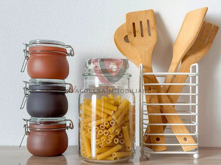 Immagine 14 di Appartamento in vendita  a Colle Di Val D'elsa