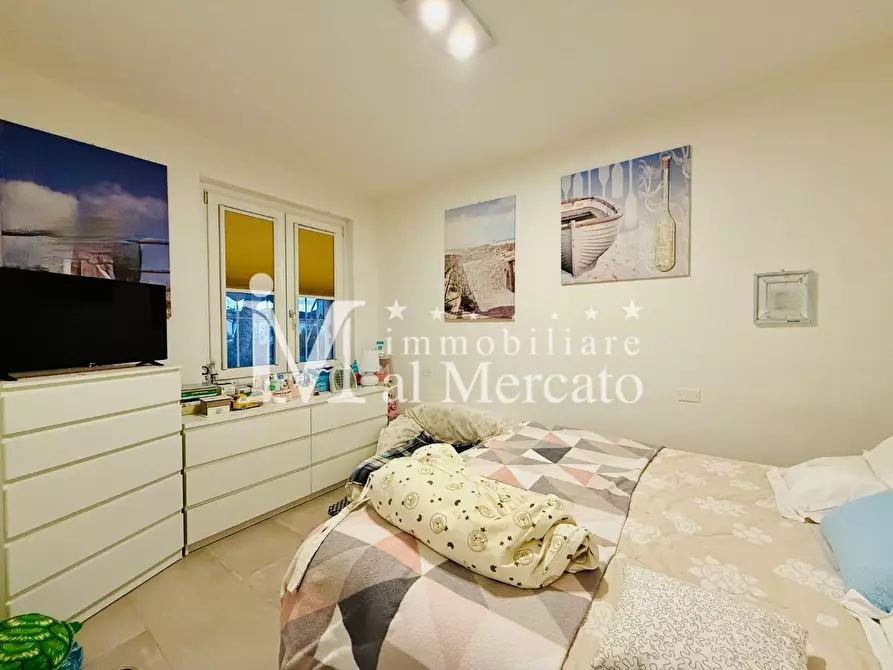 Immagine 35 di Villetta a schiera in vendita  a Viareggio