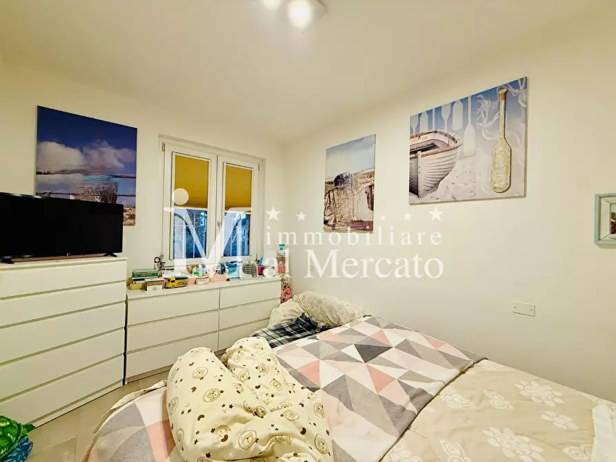 Immagine 38 di Villetta a schiera in vendita  a Viareggio