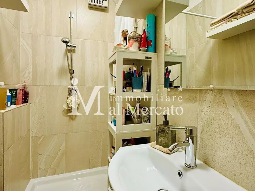 Immagine 16 di Villetta a schiera in vendita  a Viareggio