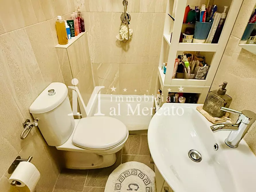 Immagine 15 di Villetta a schiera in vendita  a Viareggio