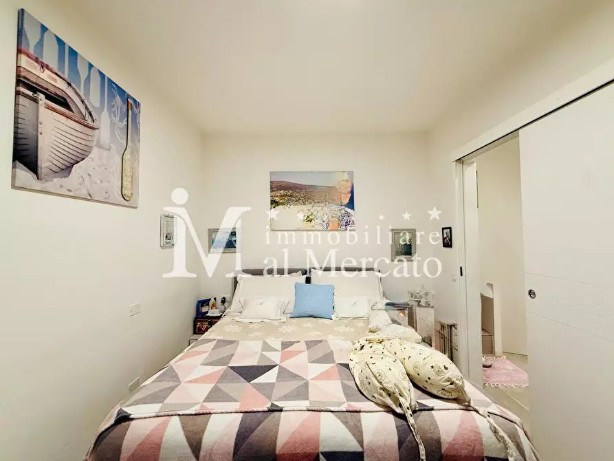 Immagine 39 di Villetta a schiera in vendita  a Viareggio