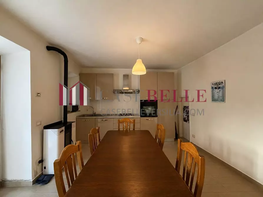 Immagine 11 di Appartamento in vendita  a Camaiore