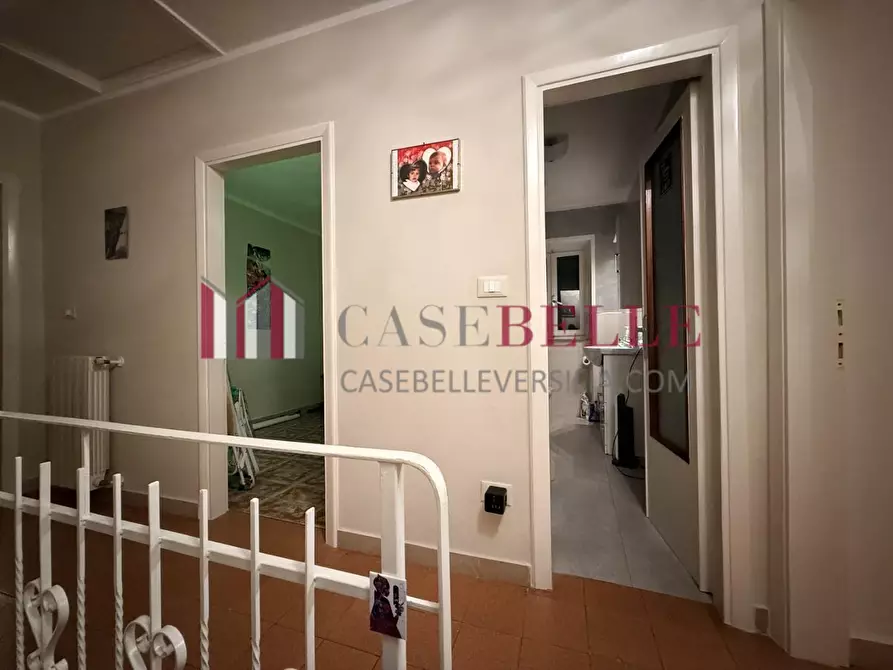 Immagine 8 di Appartamento in vendita  a Camaiore