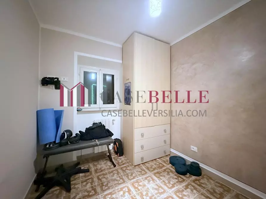 Immagine 21 di Appartamento in vendita  a Camaiore