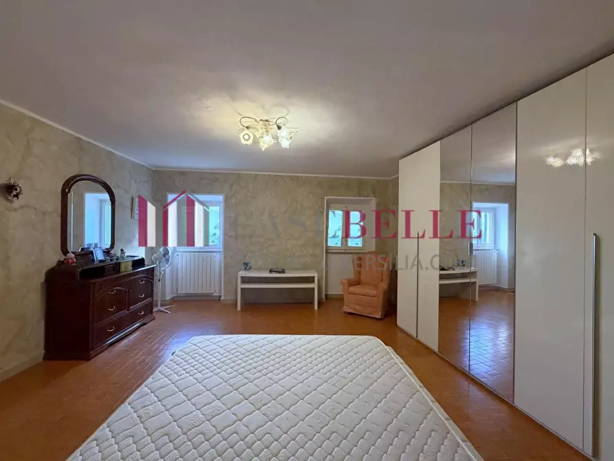 Immagine 19 di Appartamento in vendita  a Camaiore