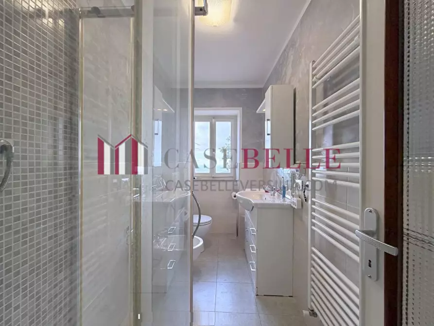 Immagine 21 di Appartamento in vendita  a Camaiore