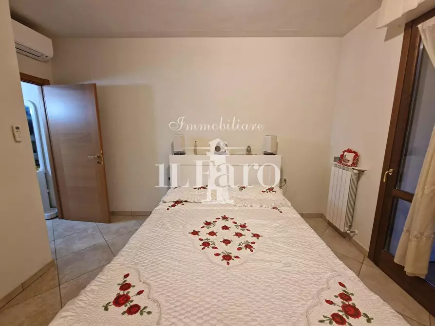 Immagine 15 di Appartamento in vendita  a Firenze