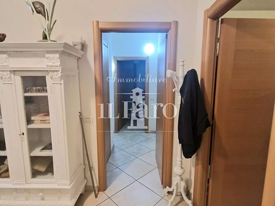 Immagine 6 di Appartamento in vendita  a Firenze