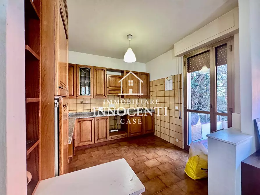 Immagine 4 di Casa bifamiliare in vendita  a Montignoso