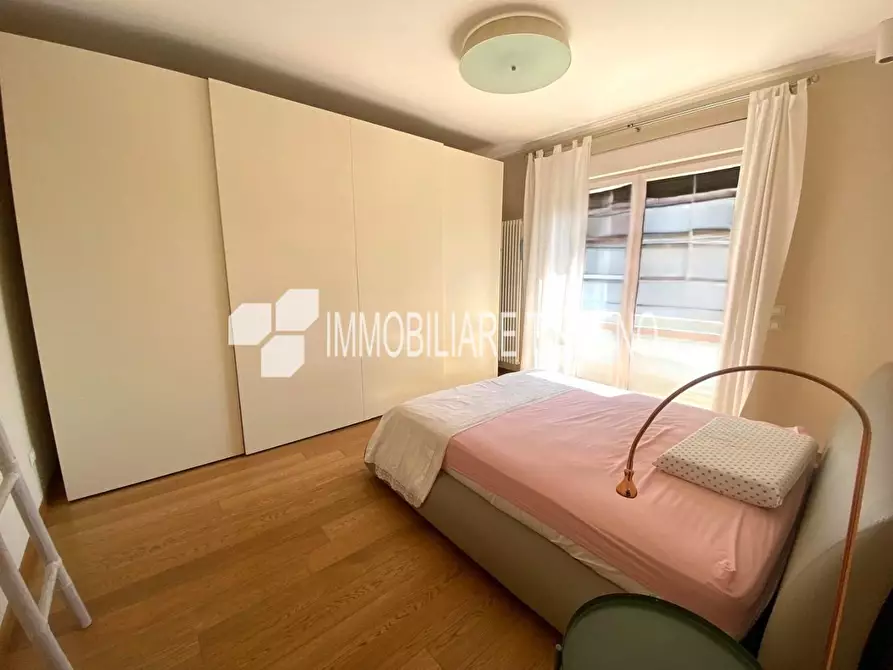 Immagine 9 di Appartamento in vendita  a Massa