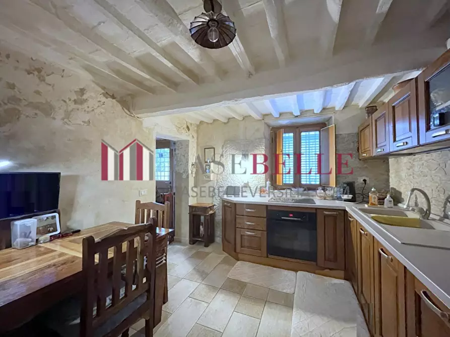 Immagine 5 di Terratetto in vendita  a Camaiore