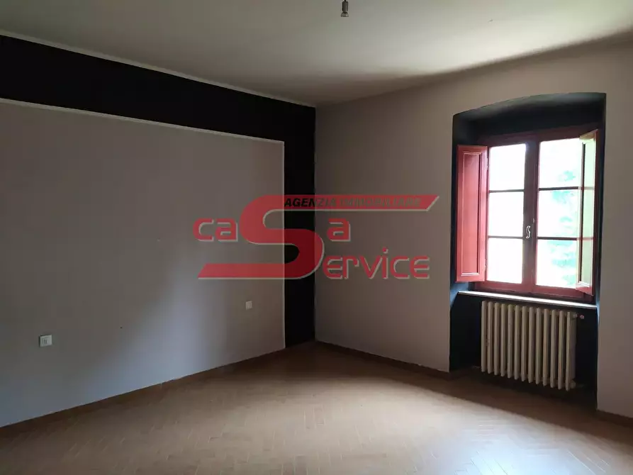 Immagine 17 di Casa colonica in vendita  a Serravalle Pistoiese