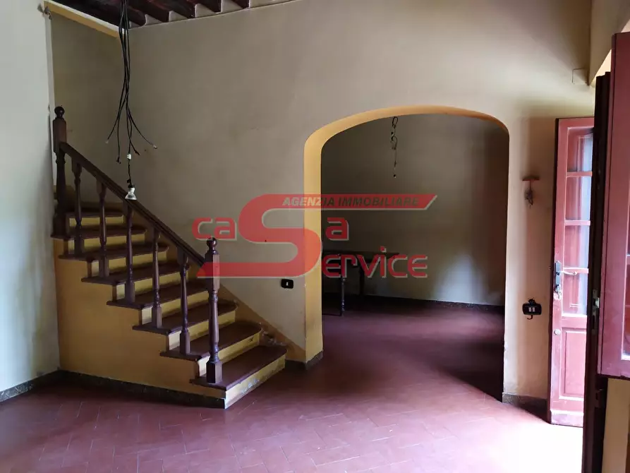 Immagine 4 di Casa colonica in vendita  a Serravalle Pistoiese